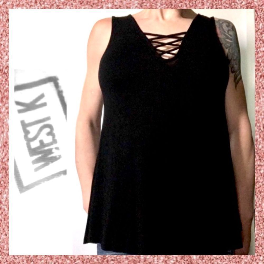 West K Black Strappy Front Swing Tank Top Small S